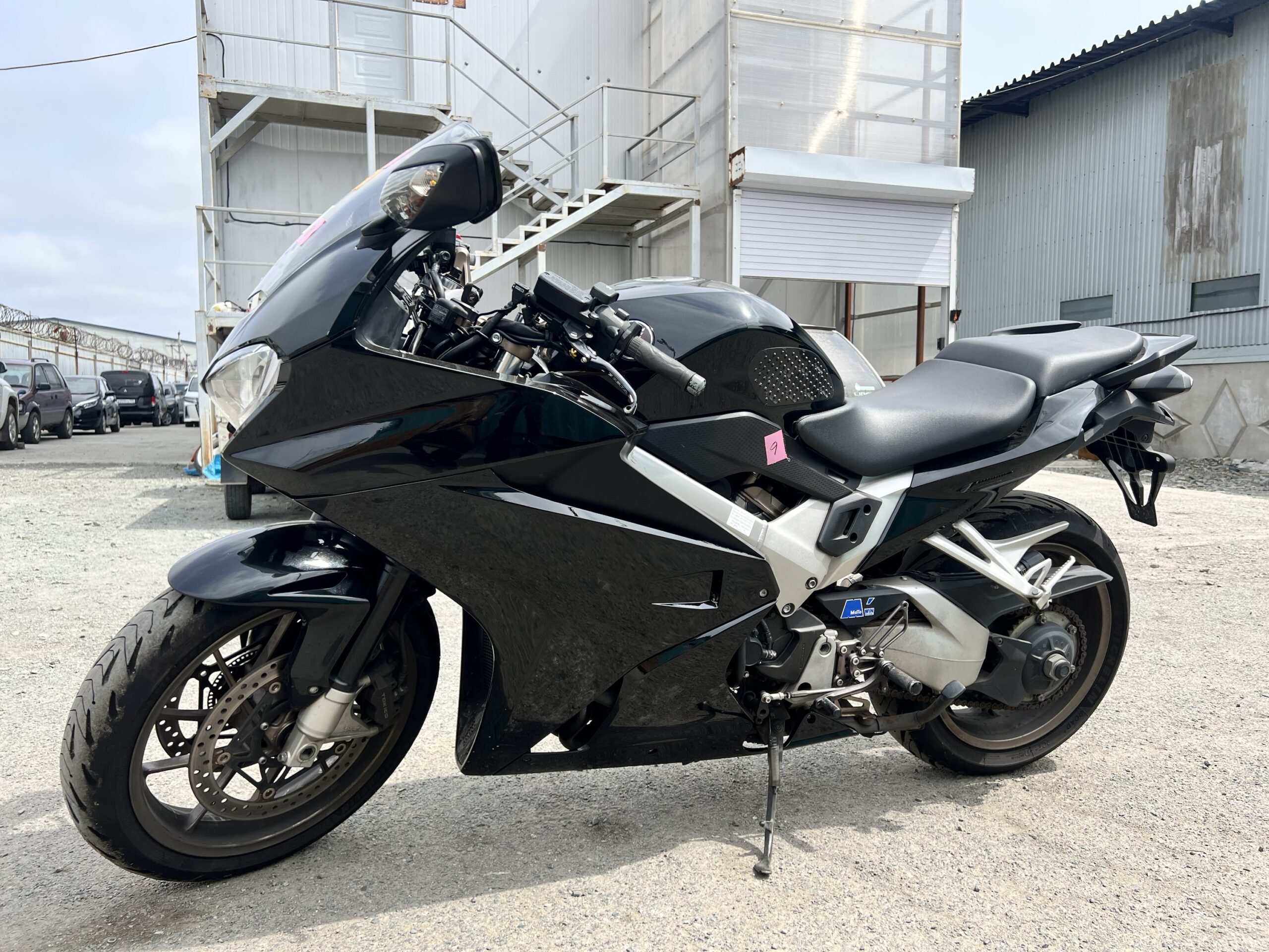 HONDA VFR800F