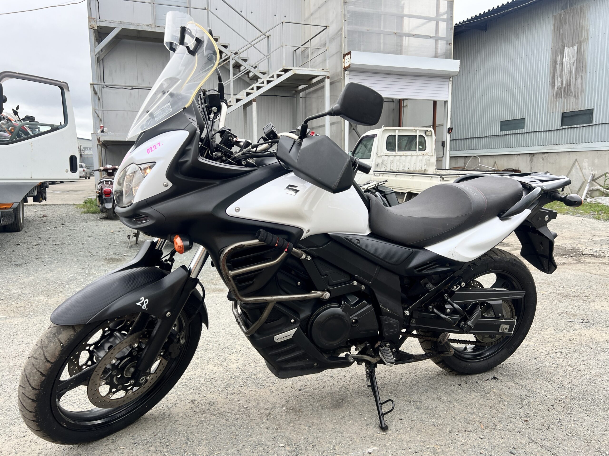 SUZUKI   	DL650 V-STROM