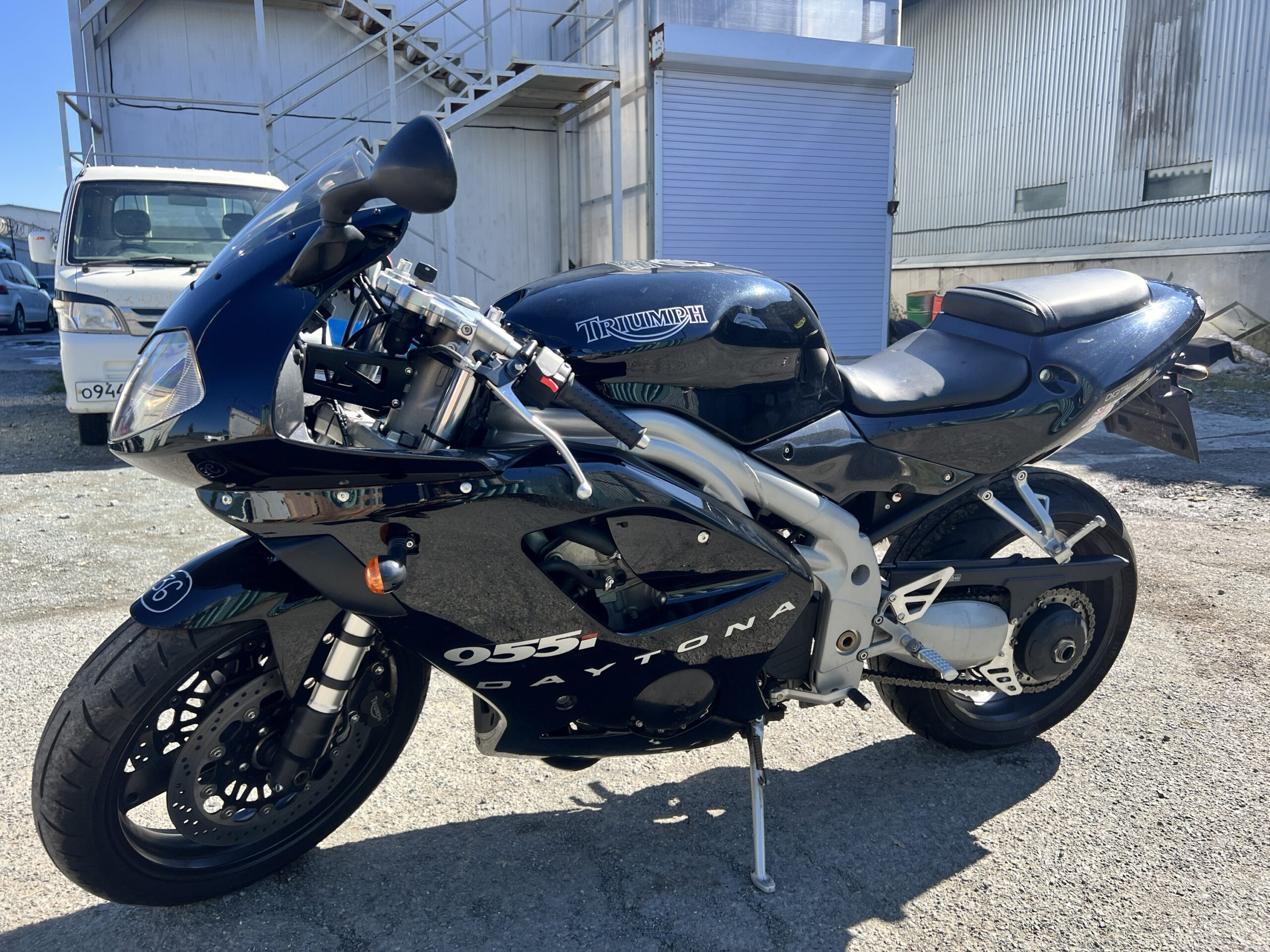 TRIUMPH 	DAYTONA 955i