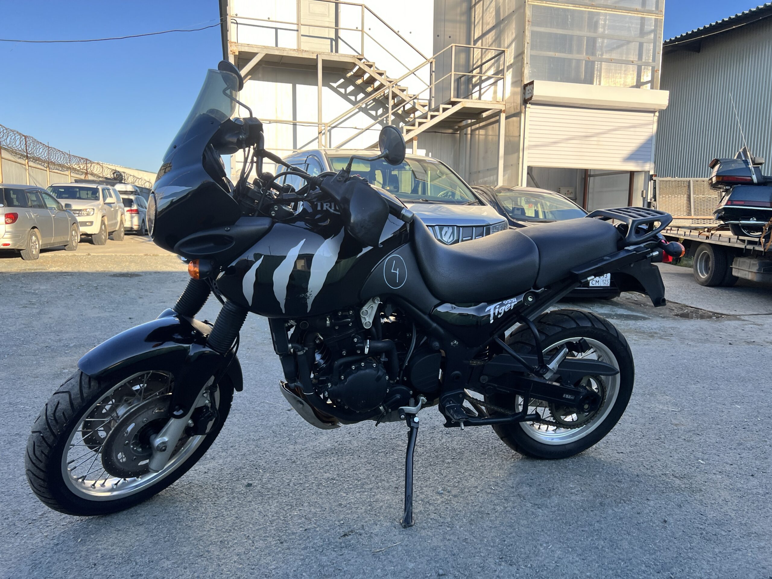 TRIUMPH  	TIGER 955i