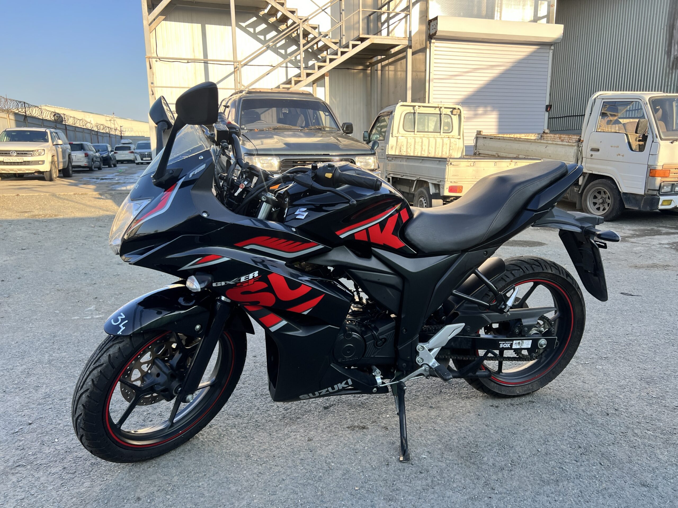 SUZUKI  	GIXXER SF150
ПРОДАНО