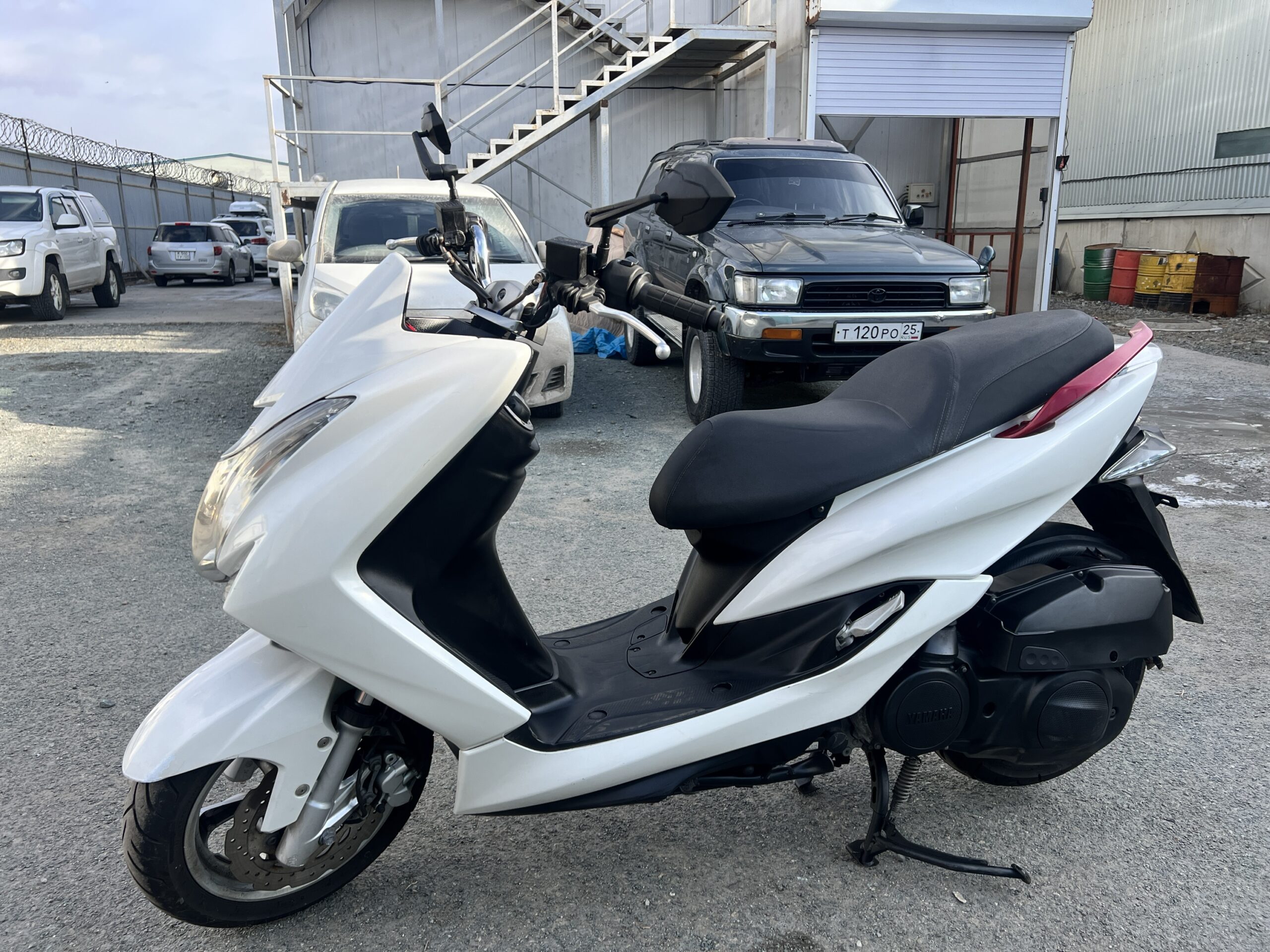 YAMAHA  	MAJESTY 155S