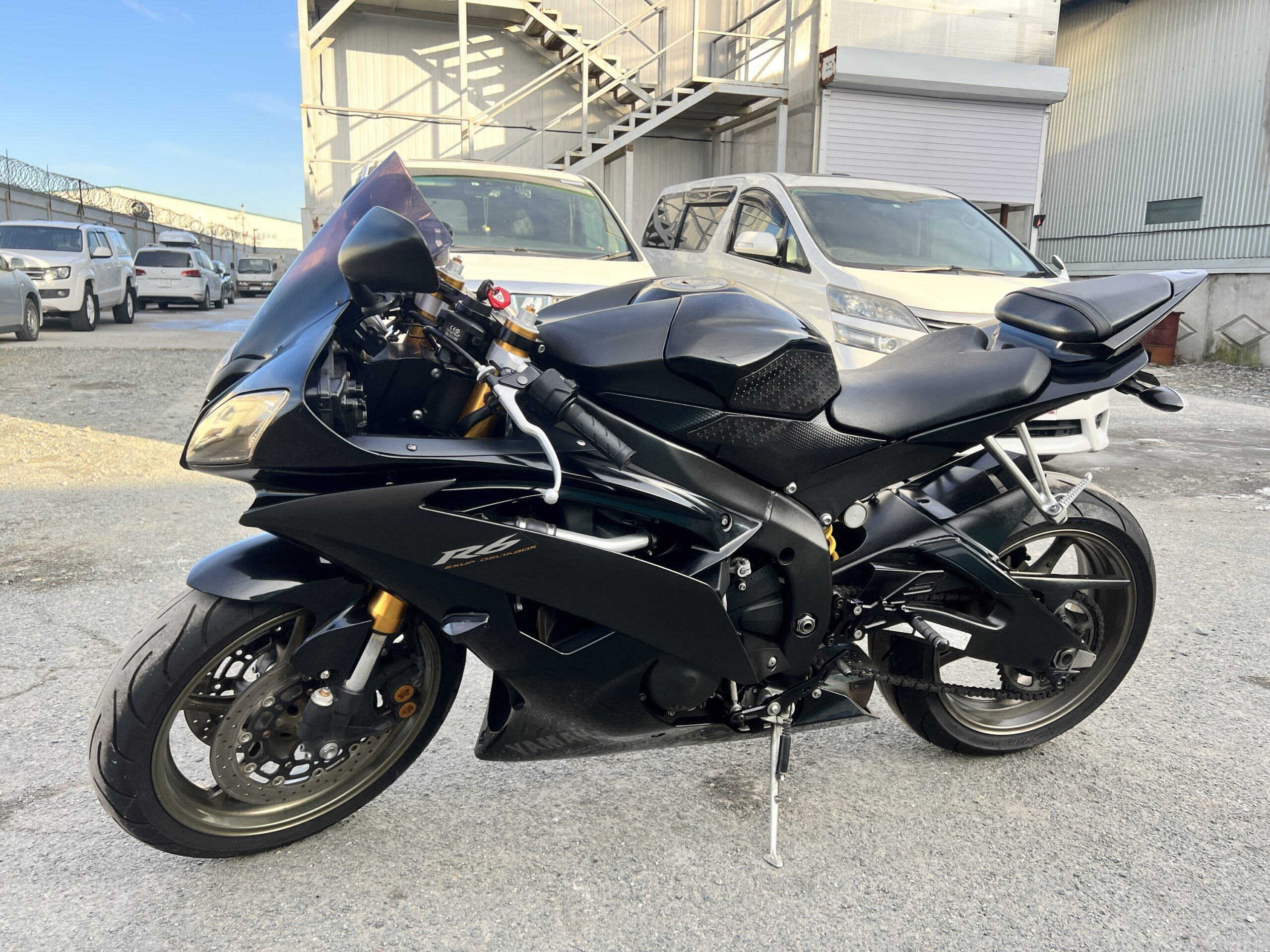 YAMAHA  	YZF-R6