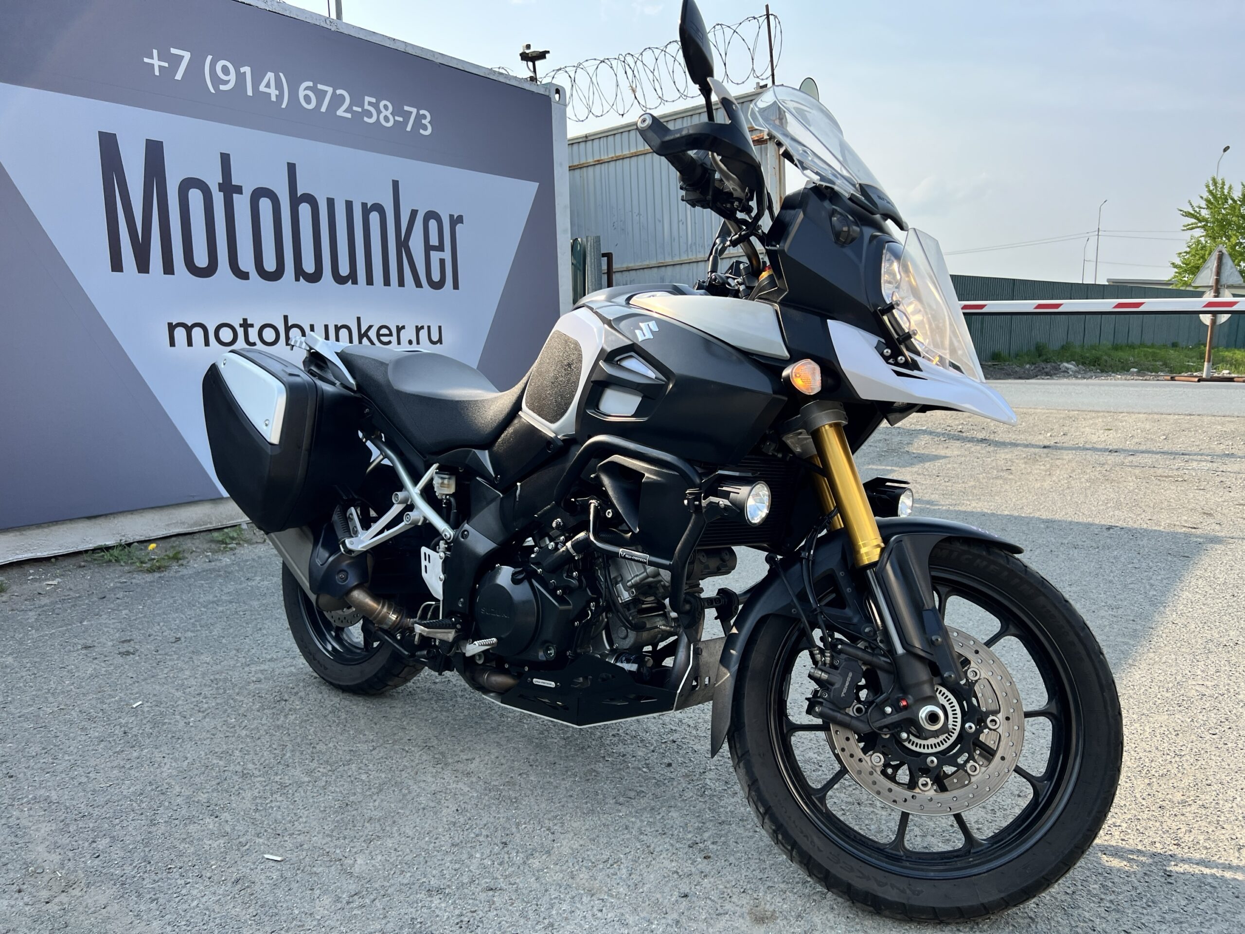 SUZUKI  	DL1000 V-STROM